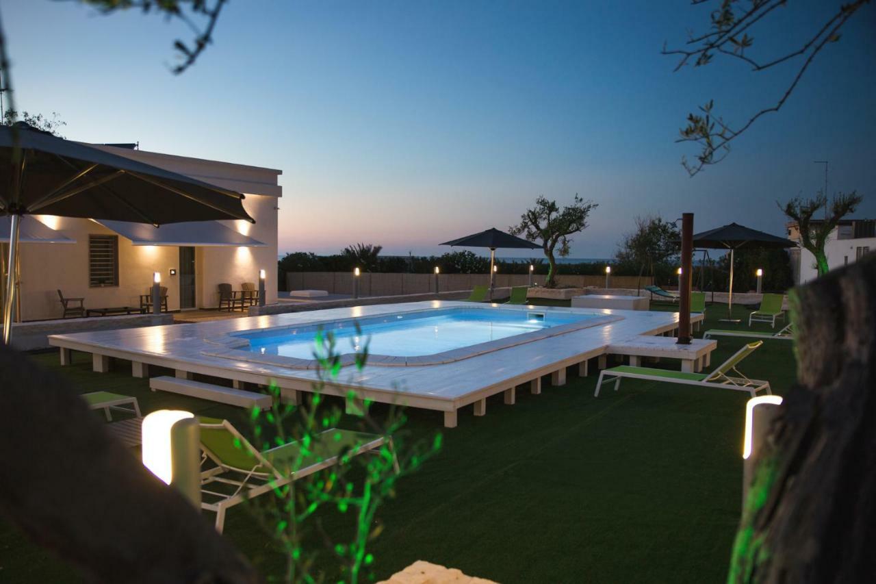 Bed & Breakfast Del Faro Giovinazzo Esterno foto